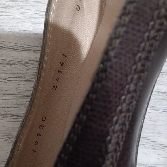 Bruno Magli women's shoes - Picture 3 of 7